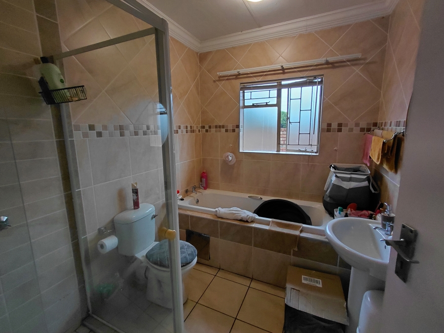 To Let 2 Bedroom Property for Rent in Doringkruin North West